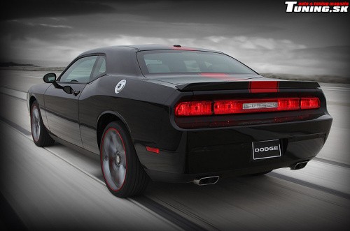 dodge challenger v6 pentastar rallye redline mopar