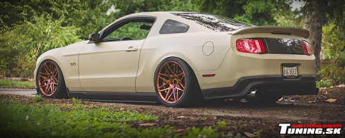 ford mustang stance omar tuning