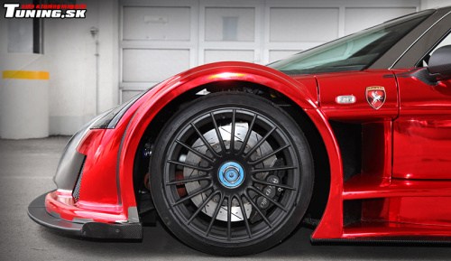 gumpert apollo s iron car karos�rske f�lie s chr�mov�m efektom tuning 2m-designs