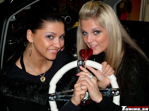 tuning girls hostesky cobra tuning beetle