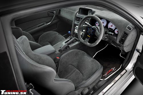 nissan skyline r34 gtr japo
