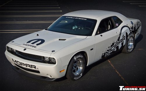 dodge challenger v10 drag pak mopar
