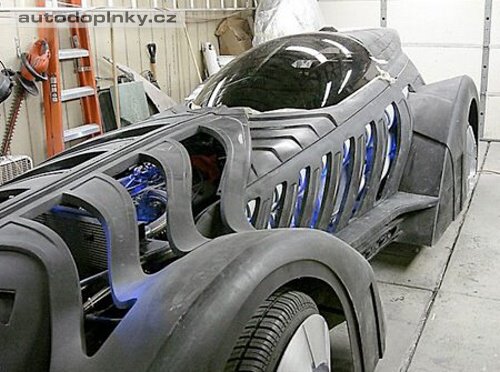 Batmobil z Batman Navždy