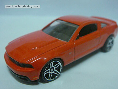 Nový Mustang v rozměru 1:64