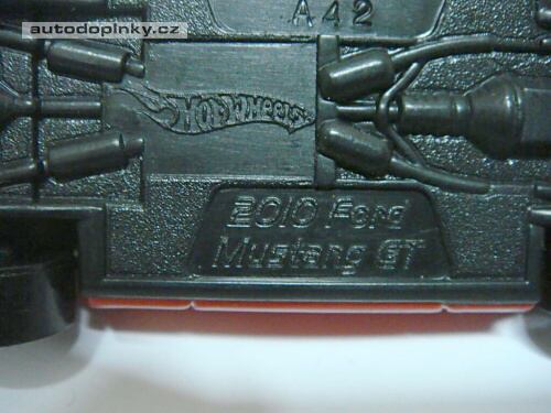 Nový Mustang v rozměru 1:64