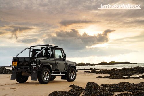 Defender SVX slaví šedesátiny