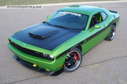 Challenger Targa se střechou