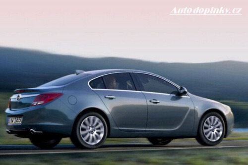 Opel Insignia oficiálně