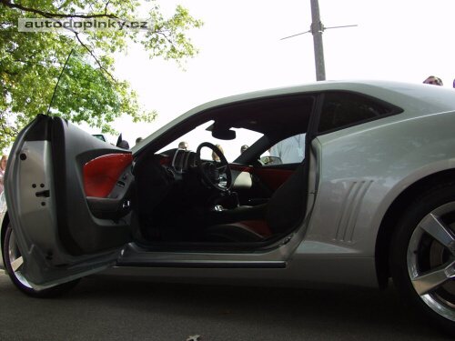 Camaro SS interiér