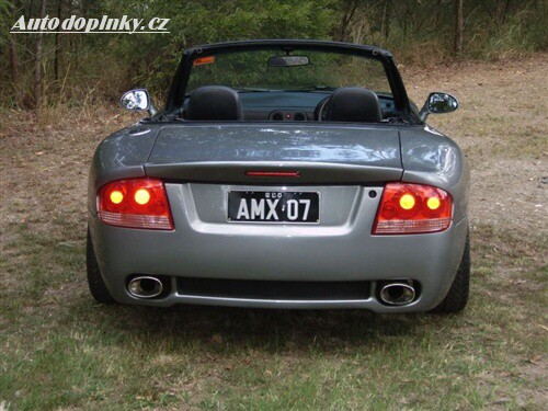 MX5 může být Aston Martinem