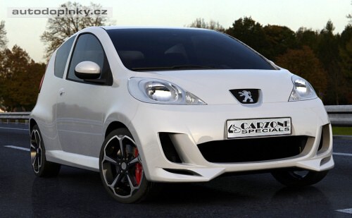 Nov� body kity Carzone