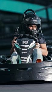 Kartingov� oble�en� Sparco