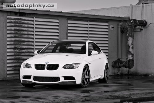 BMW M3 kup� od AVUSe