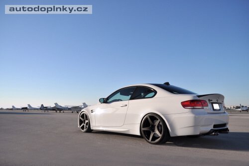 BMW M3 kup� od AVUSe