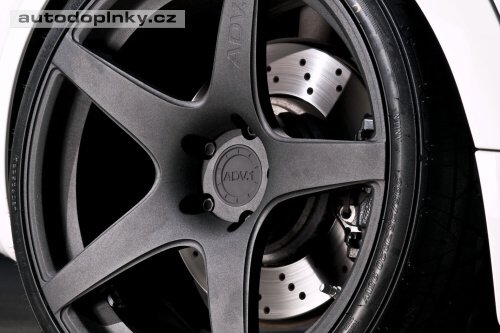 BMW M3 kup� od AVUSe