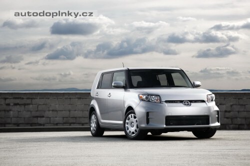 Scion faceliftuje xB