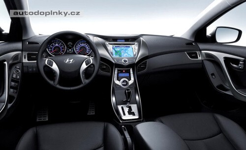 Elantra v nov�m boduje