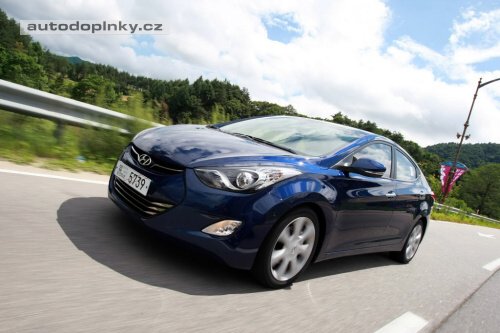 Elantra - nov� obr�zky