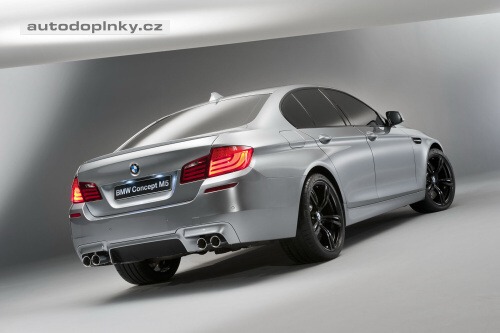 M5 se bl��