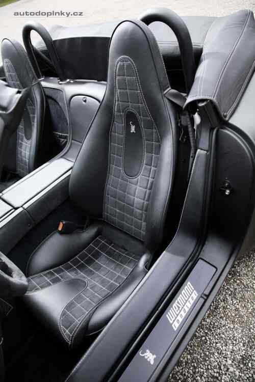 Weismann Roadster MF5 V10 Black Bat