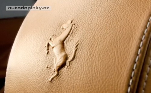 Ferrari FF � interi�r
