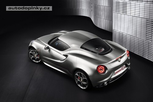 Alfa Romeo 4C v nov� barv�