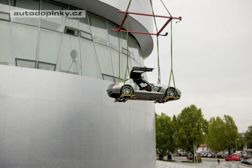 SLS AMG: l�taj�c� �estm�r
