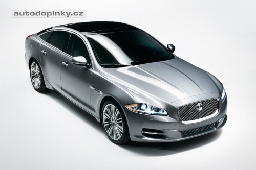 Jaguar XJ v premi��e