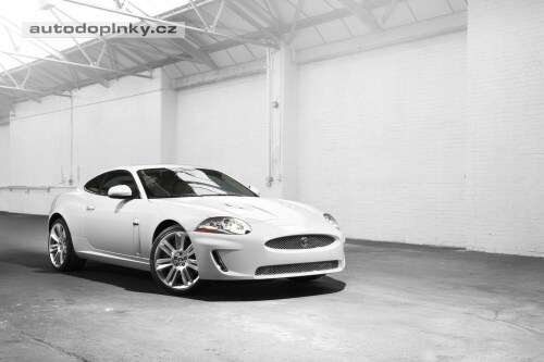 Jaguar XKR po faceliftu