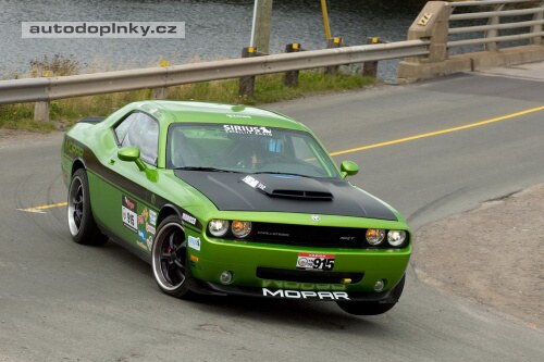 Challenger Targa se st�echou