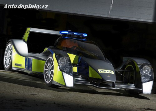 Caparo T1 pro Policii