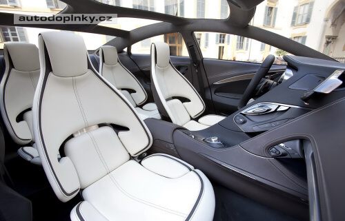Mazda Shinari v detailech