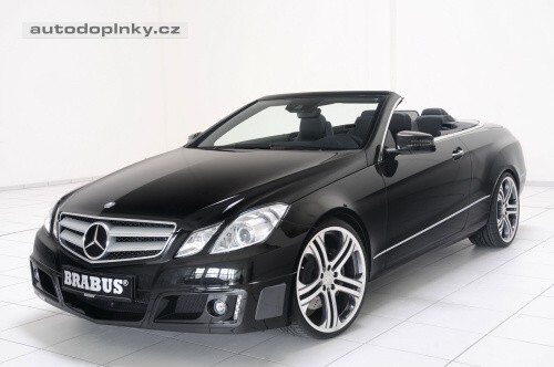Mercedes E otev�en� od Brabusu