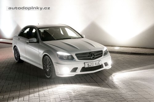 Mercedes C63 AMG DR 520