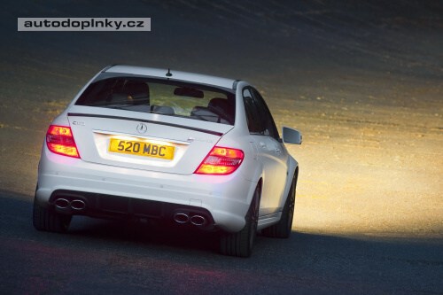 Mercedes C63 AMG DR 520