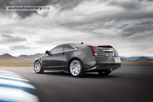 Cadillac CTS Coup� startuje