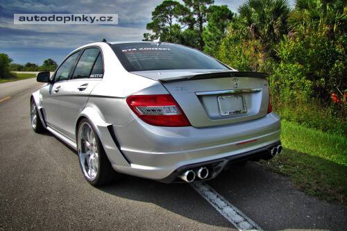 Mercedes C63 AMG RENNtech