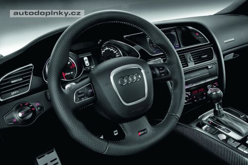 Audi RS5 ofici�ln�