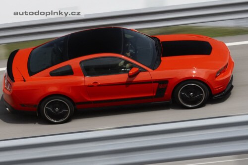 Boss 302 se vrac�