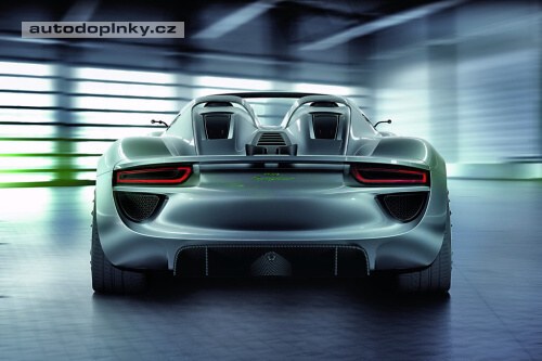 Porsche 918 Spyder m� zelenou