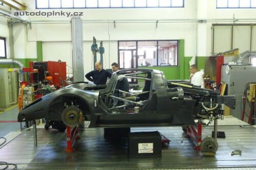 Ferrari P4/5 ve v�rob�