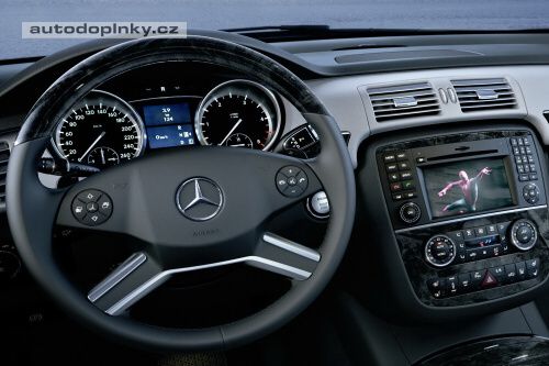 Nov� R od Mercedesu