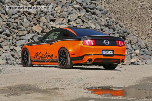Mustang podle Design World