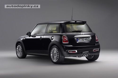 Milion za Mini od Rolls Royce