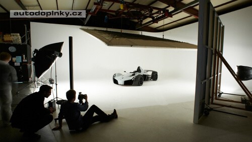 BAC Mono na okruh
