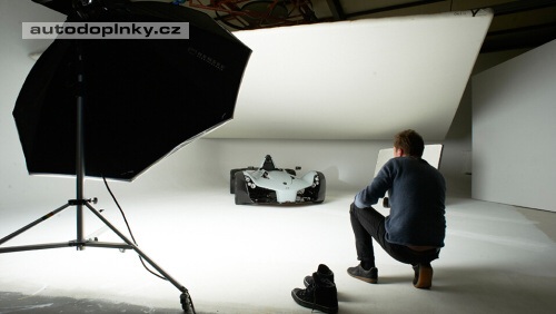 BAC Mono na okruh