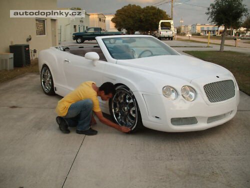Replika Bentley GT