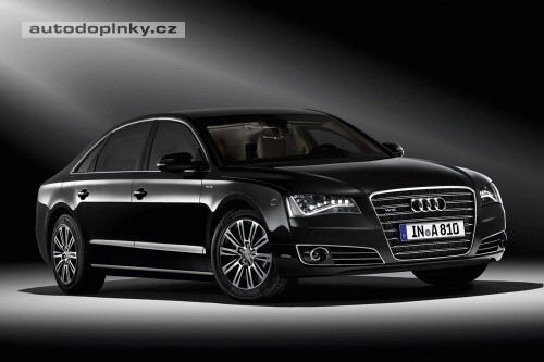 Panc��ovan� Audi A8