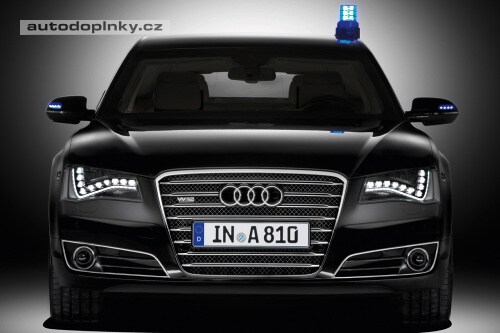 Panc��ovan� Audi A8