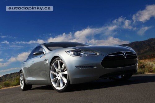Tesla Model S se testuje